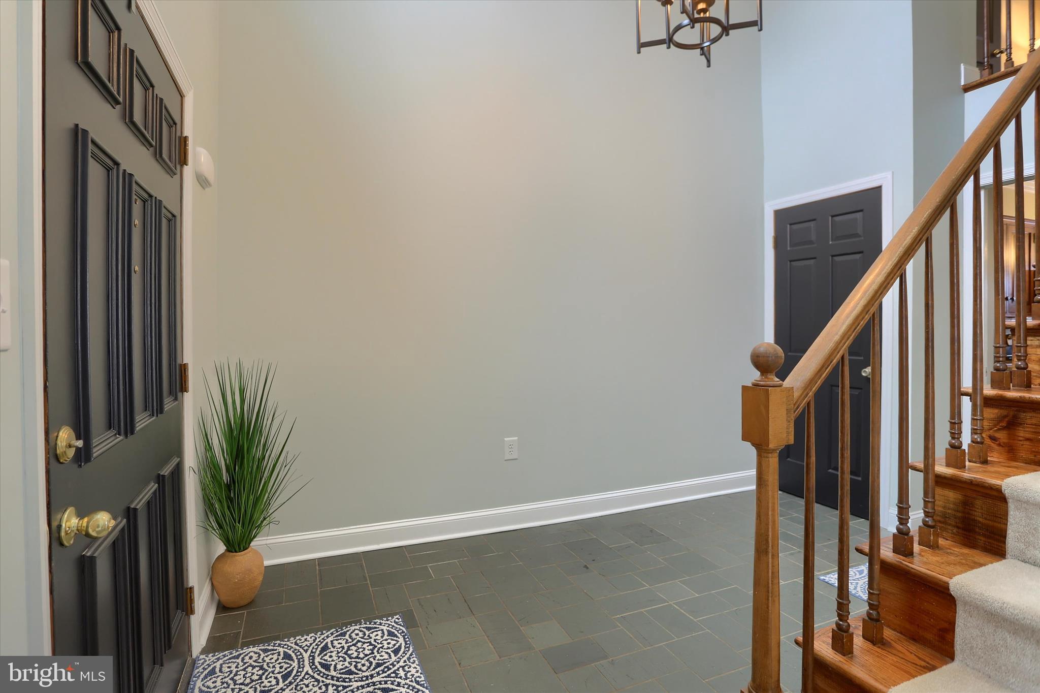 KINGS ARMS - Residential