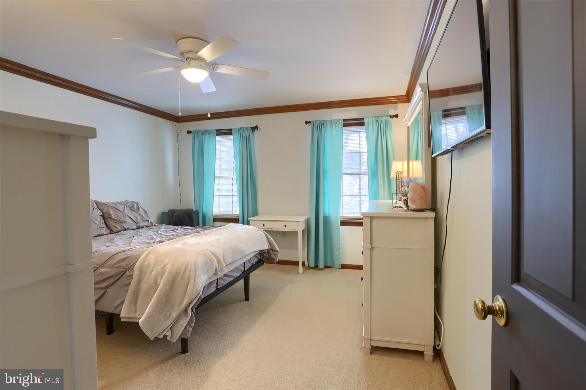 KINGS ARMS - Residential