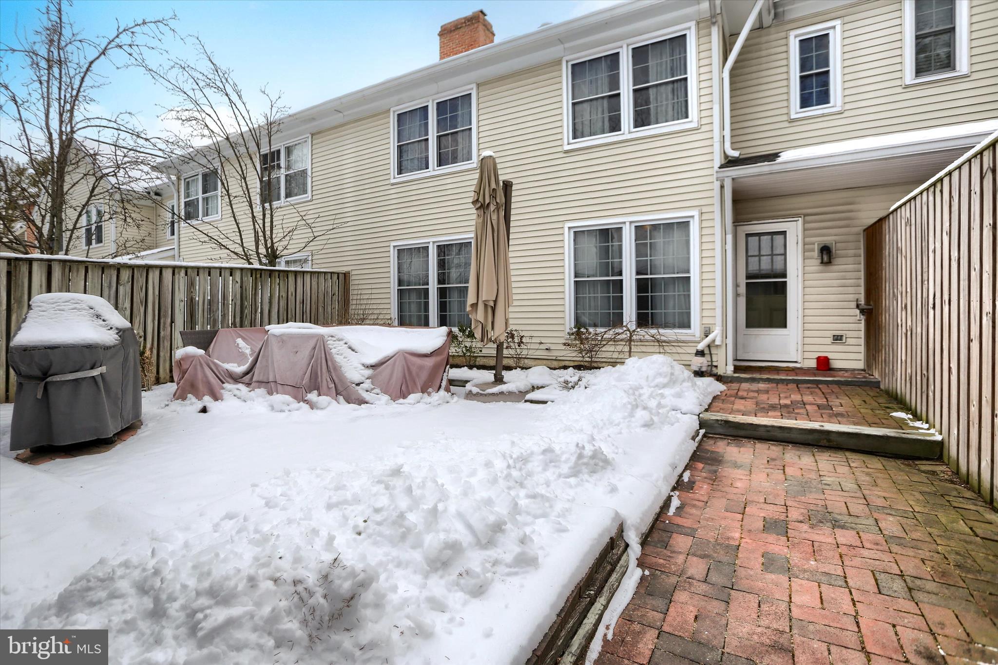 KINGS ARMS - Residential