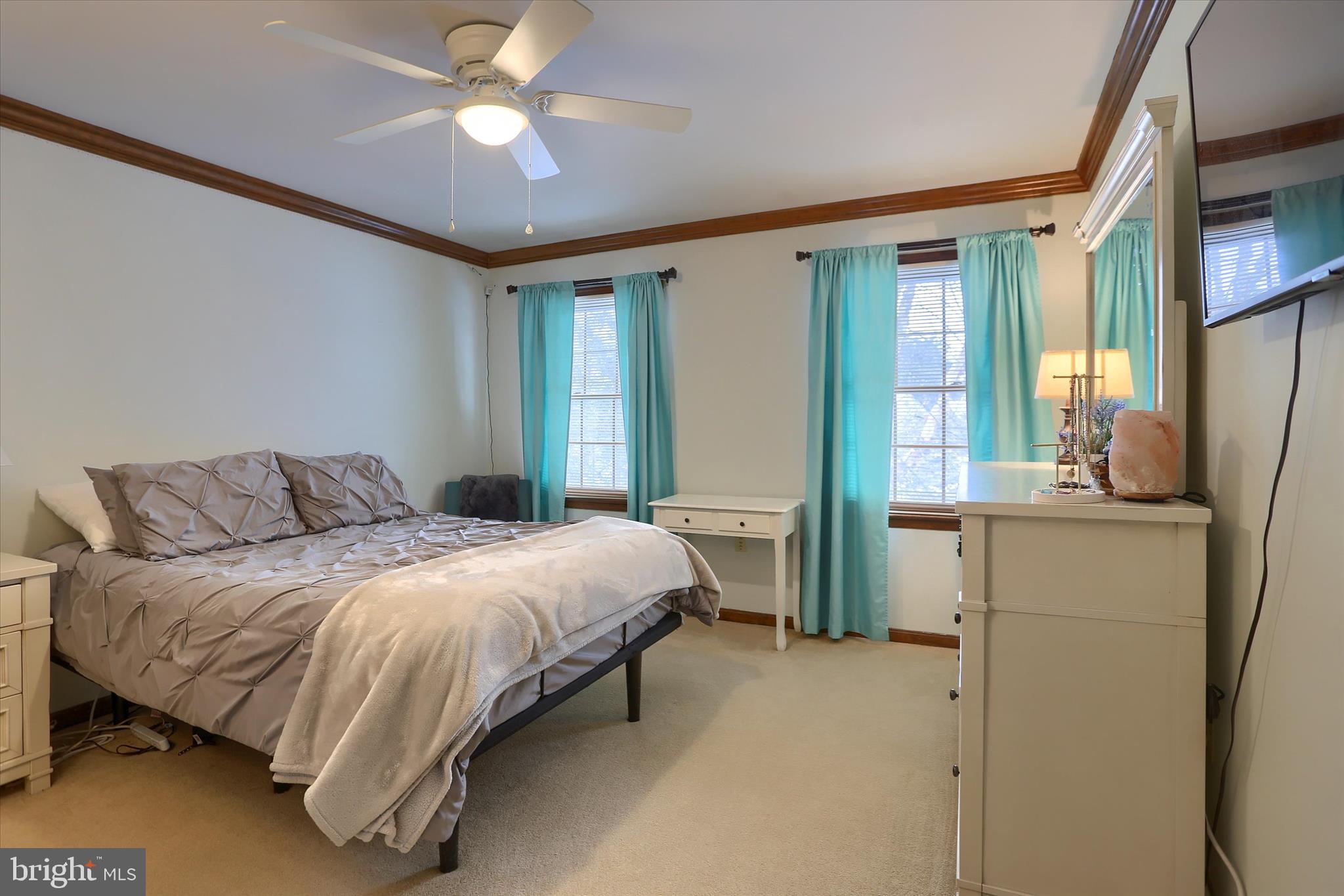 KINGS ARMS - Residential