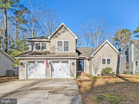 Photo of 8 Edgewood Drive, OCEAN PINES, MD 21811 (MLS # MDWO2035608)