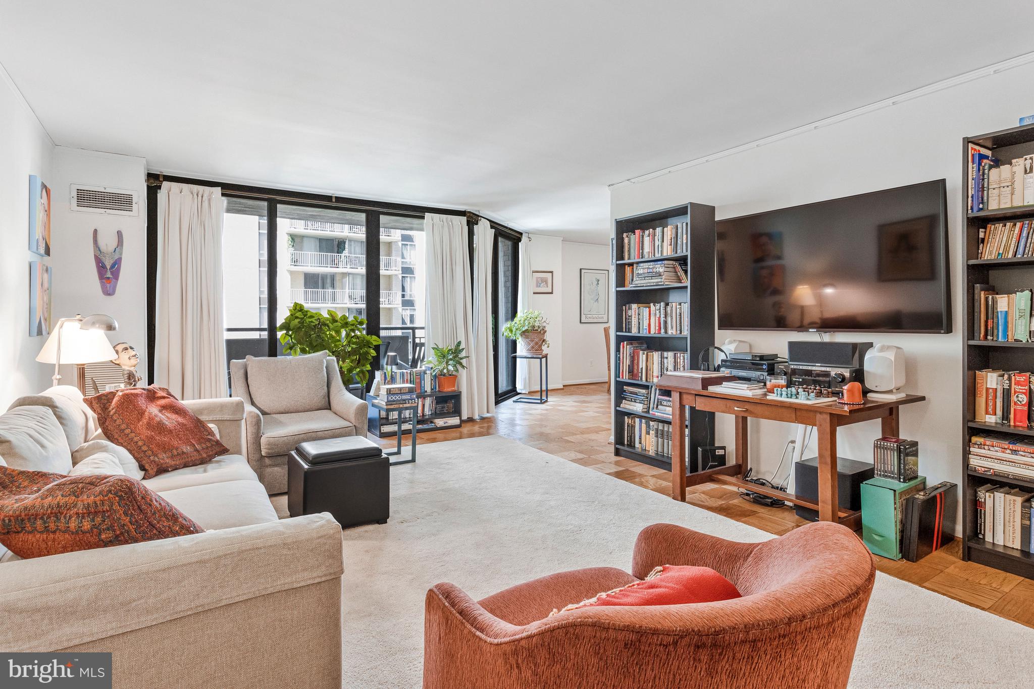 CHEVY CHASE - Residential