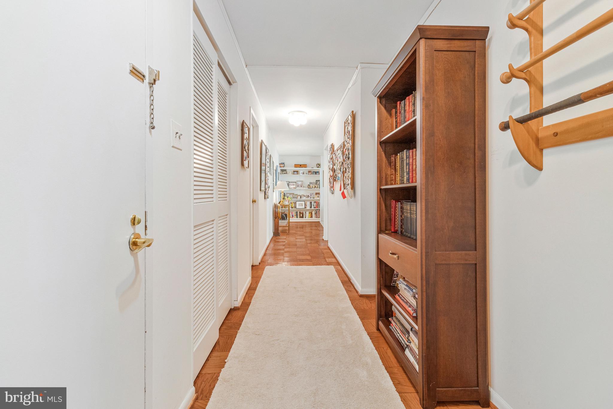 CHEVY CHASE - Residential