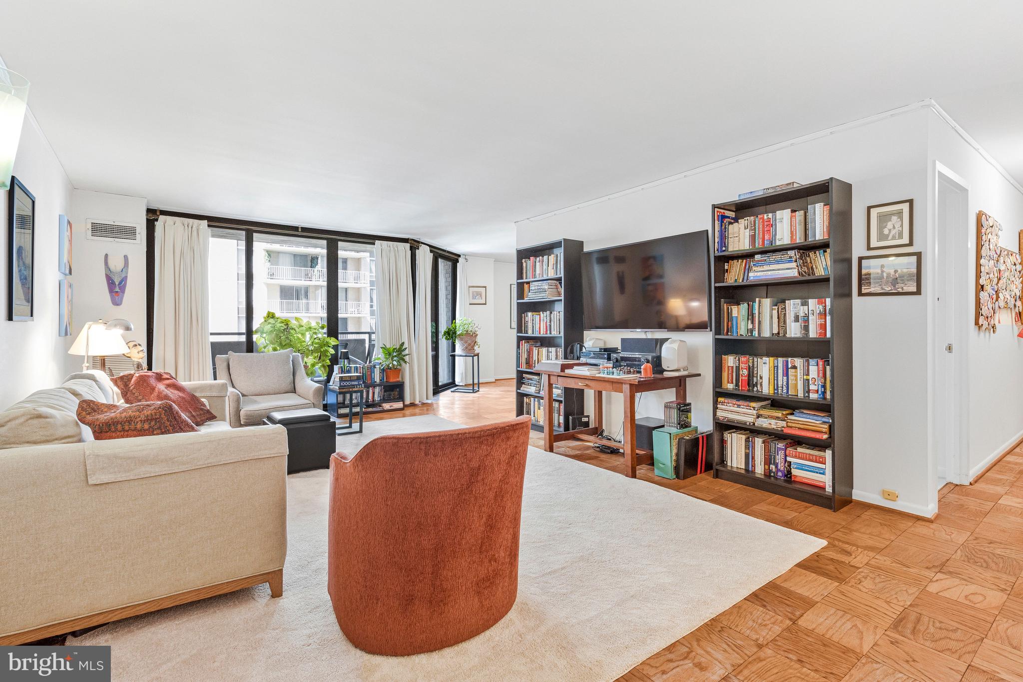 CHEVY CHASE - Residential