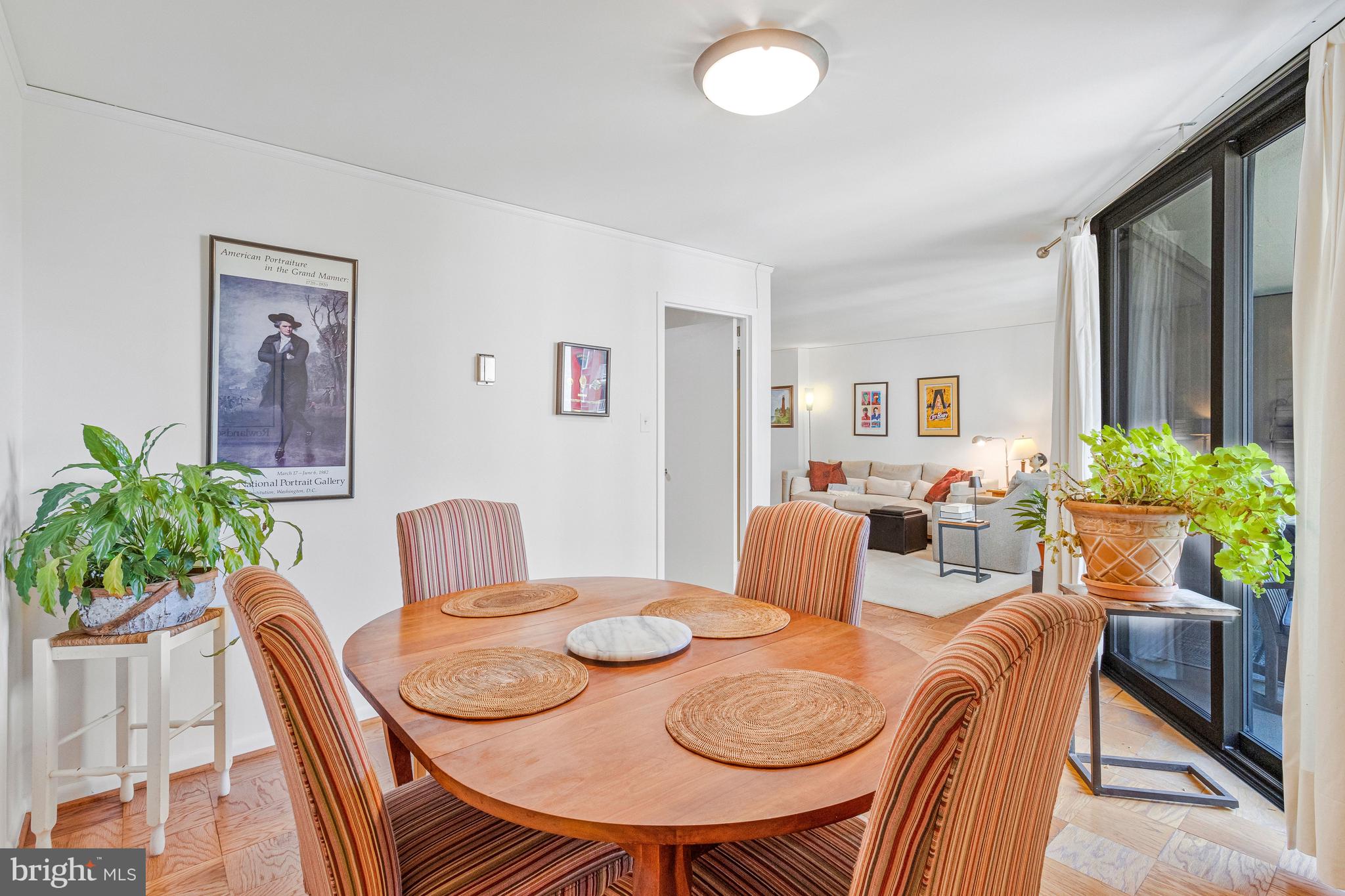 CHEVY CHASE - Residential