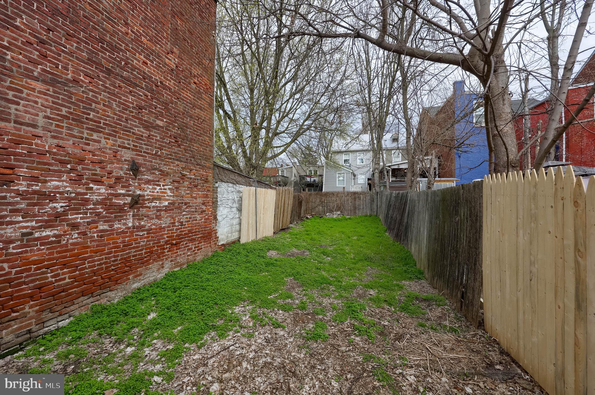 LANCASTER CITY ANNEX - Residential