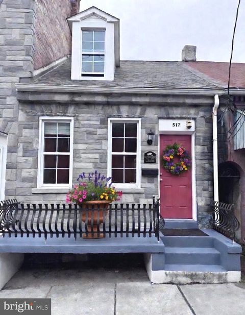 517 MANOR STREET LANCASTER PA 17603