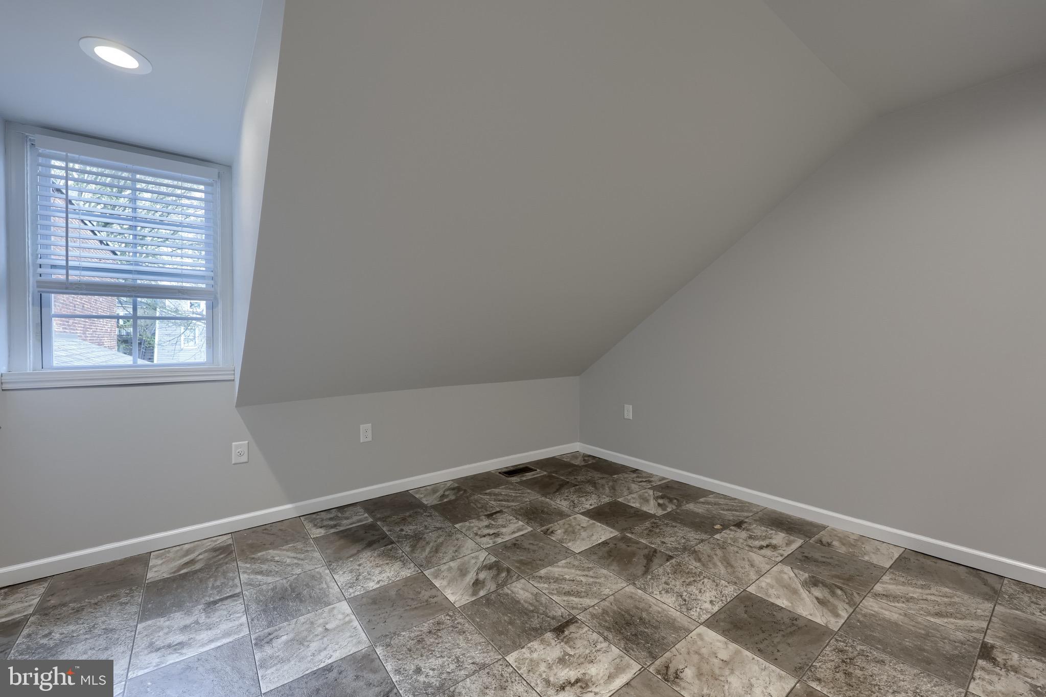 LANCASTER CITY ANNEX - Residential