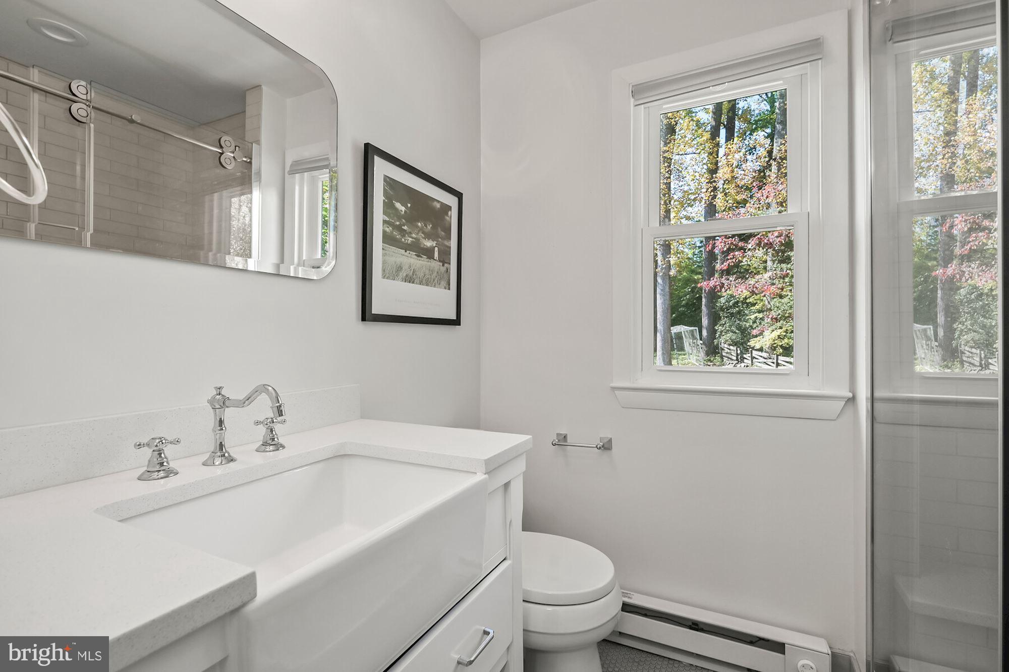 BRADLEY HILLS GROVE - Residential