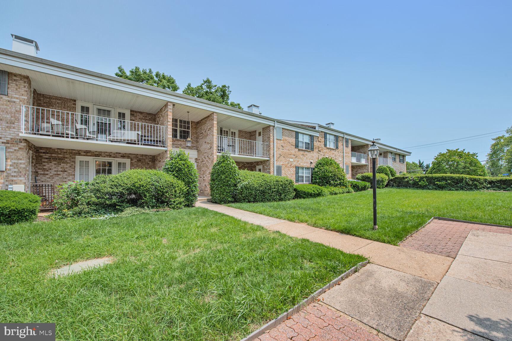 1132 S WASHINGTON STREET S 203