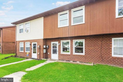 25 COMMERCE STREET NEW OXFORD PA 17350