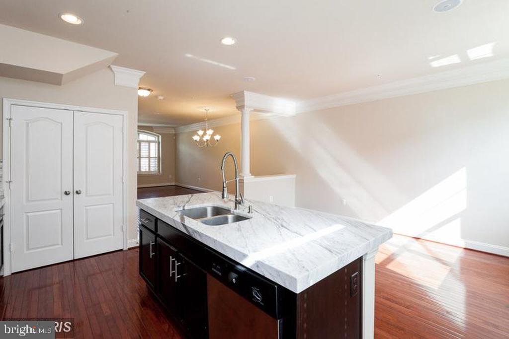 CLARKSBURG VILLAGE - Residential Lease