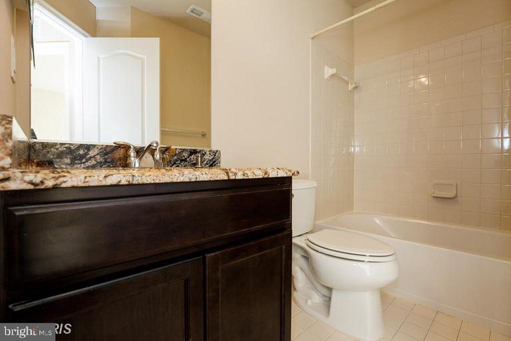 CLARKSBURG VILLAGE - Residential Lease