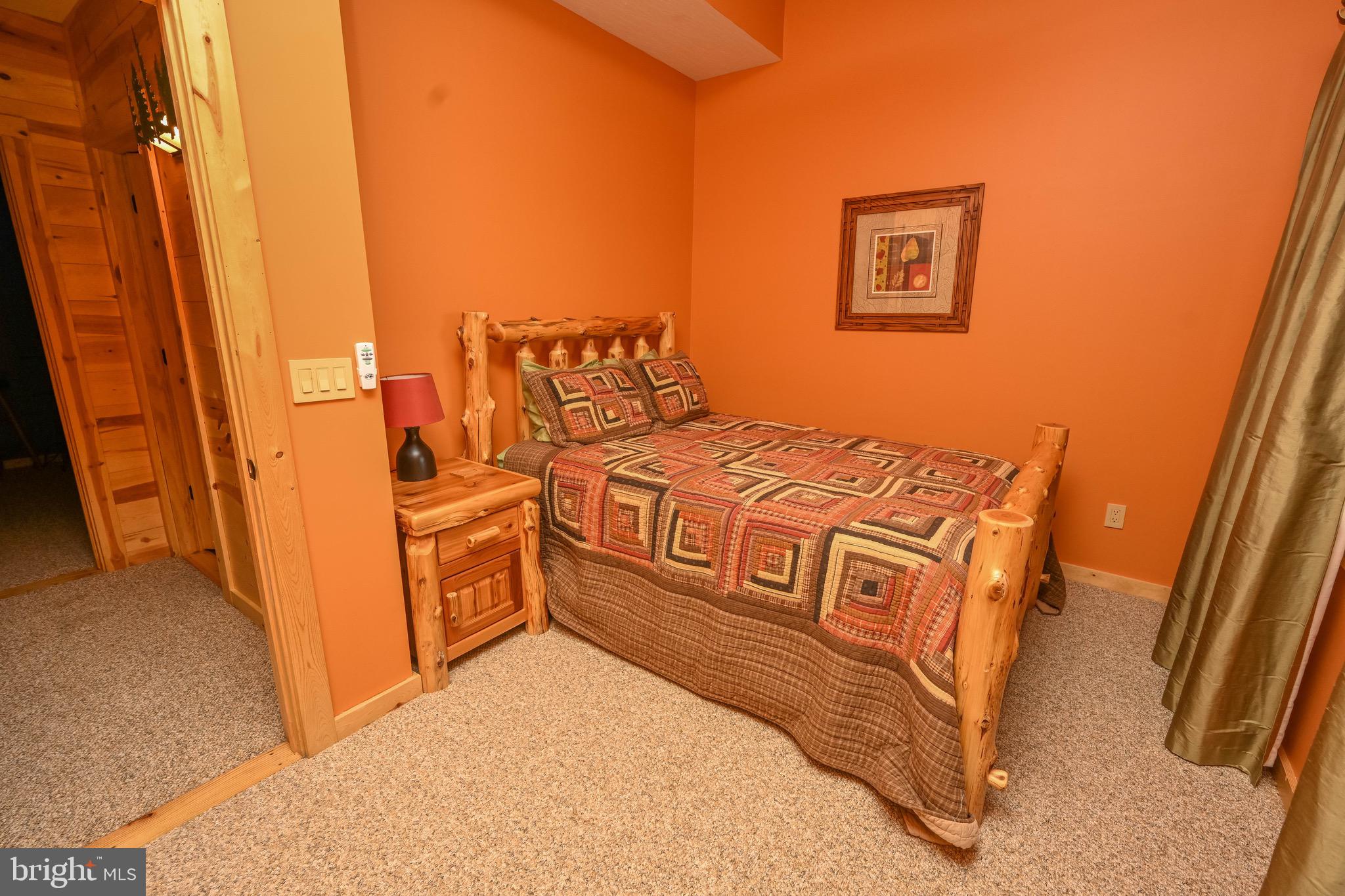 SOUTHRIDGE - Residential