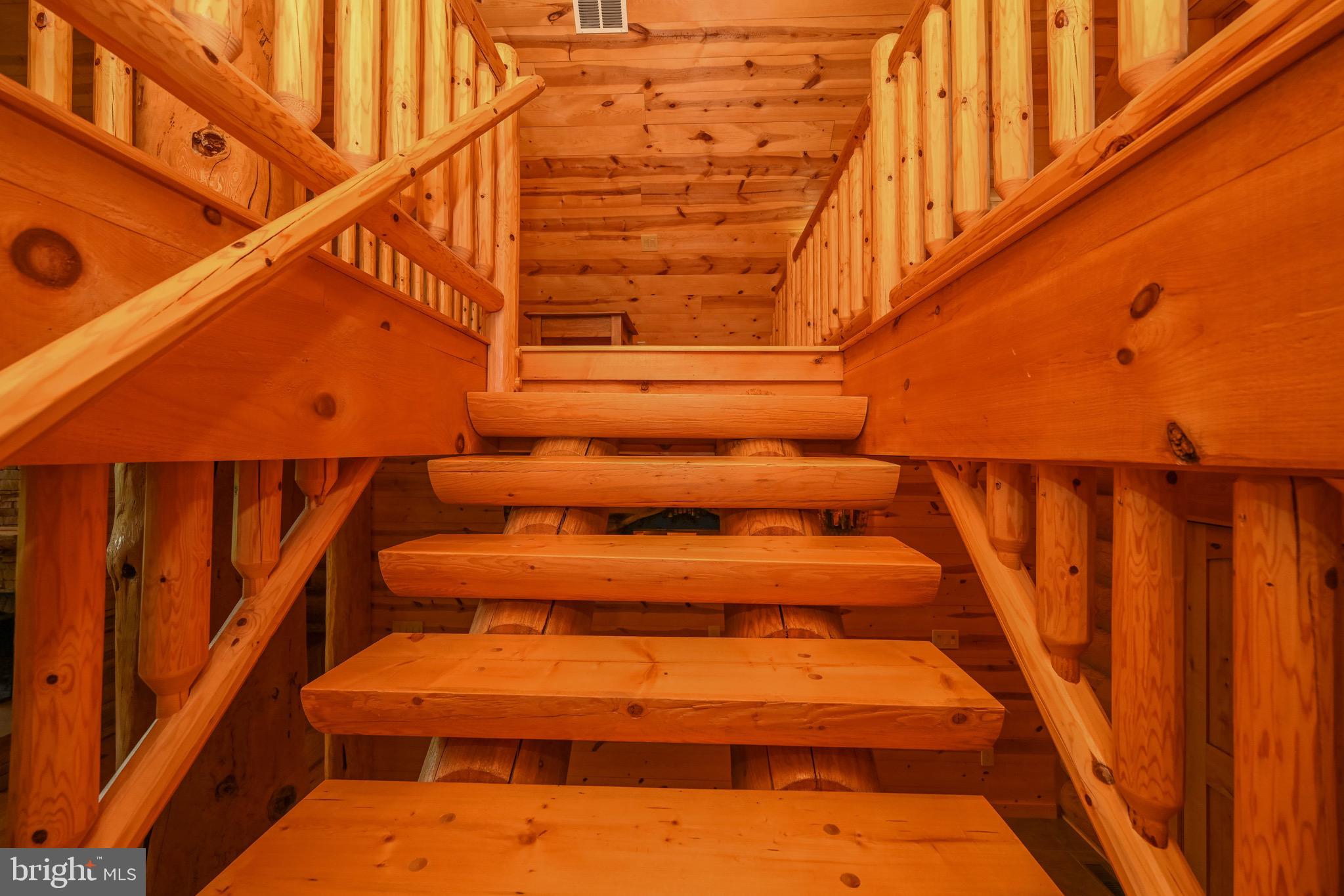 SOUTHRIDGE - Residential