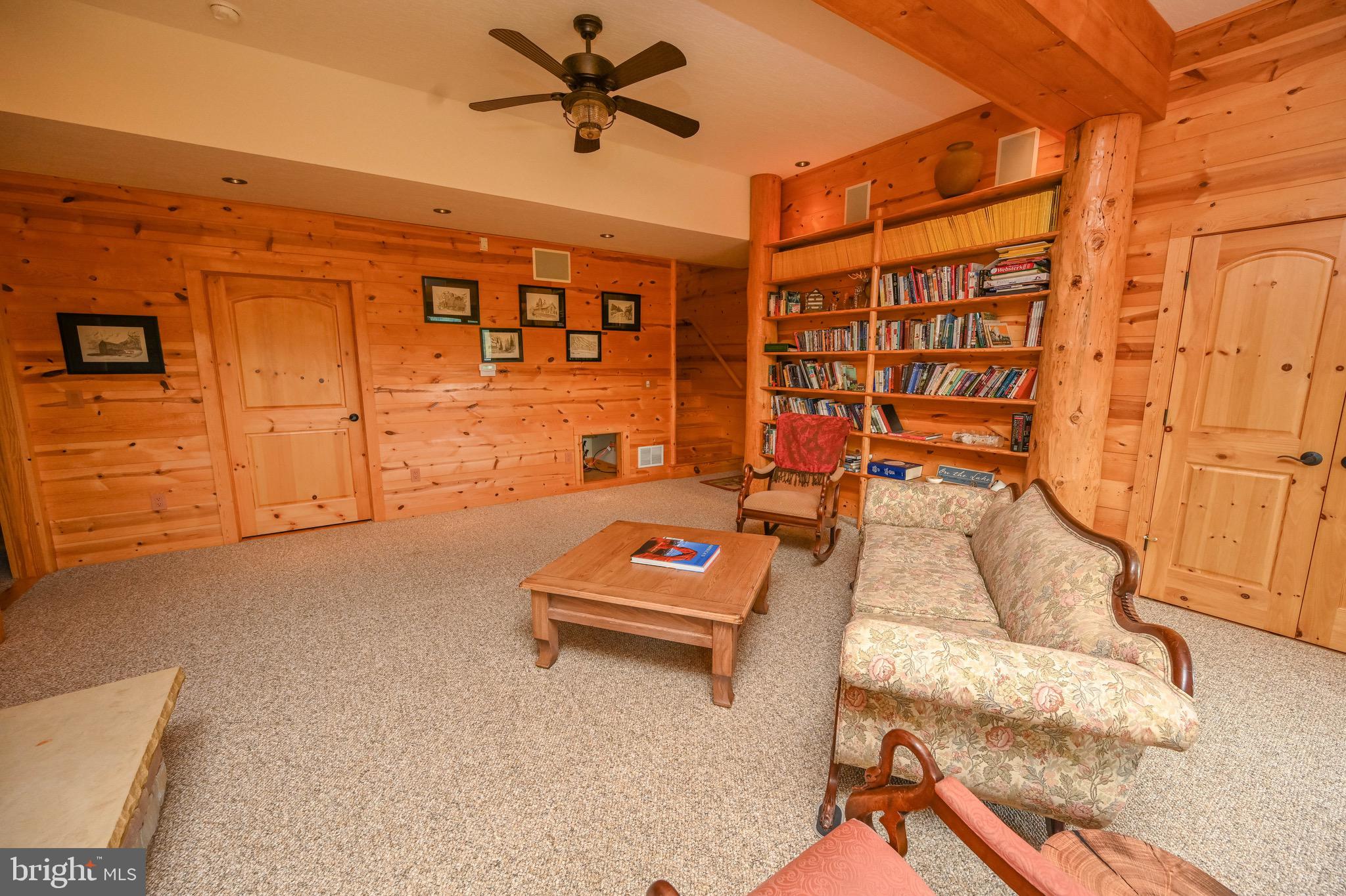 SOUTHRIDGE - Residential