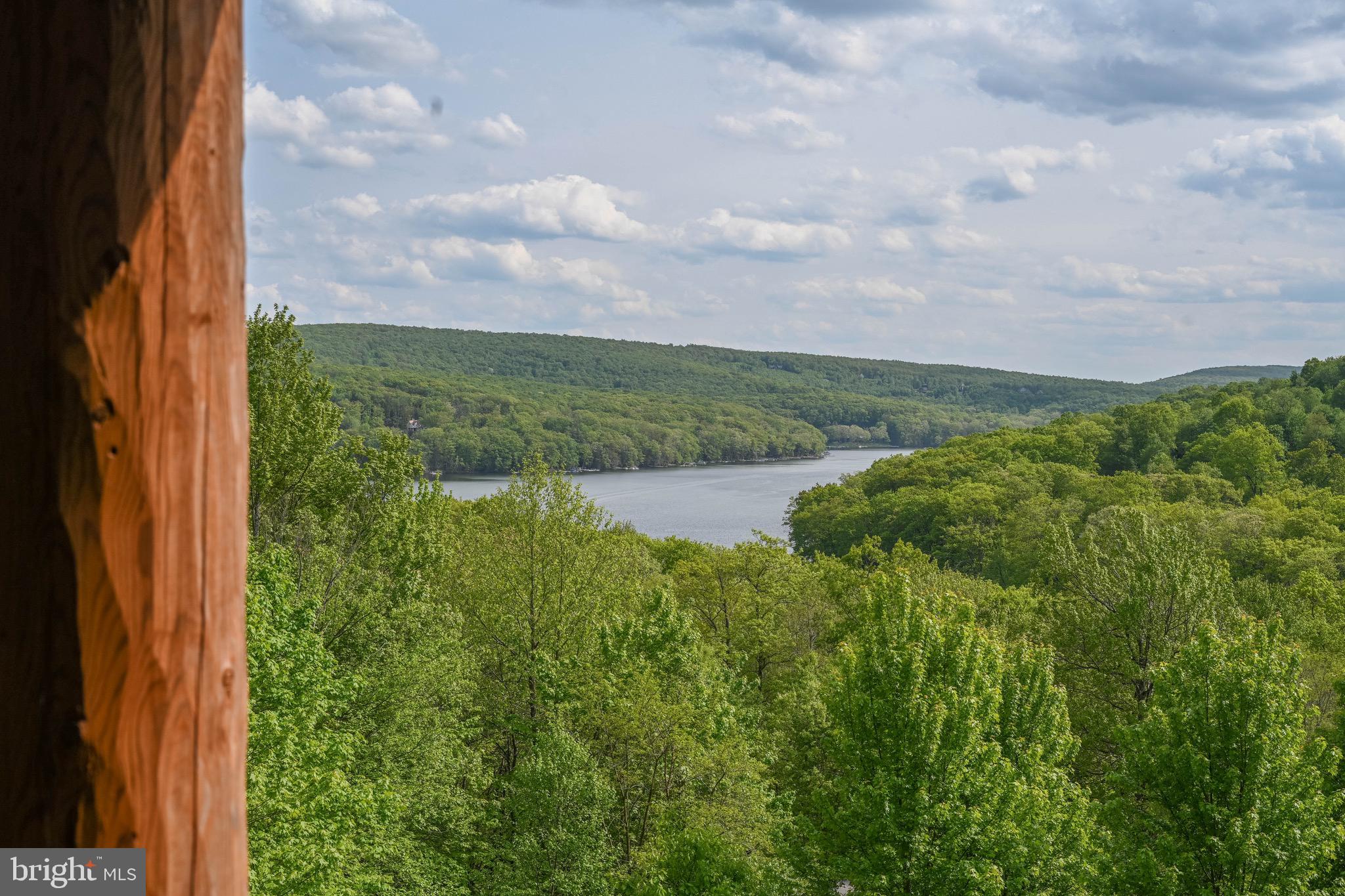 SOUTHRIDGE - Residential