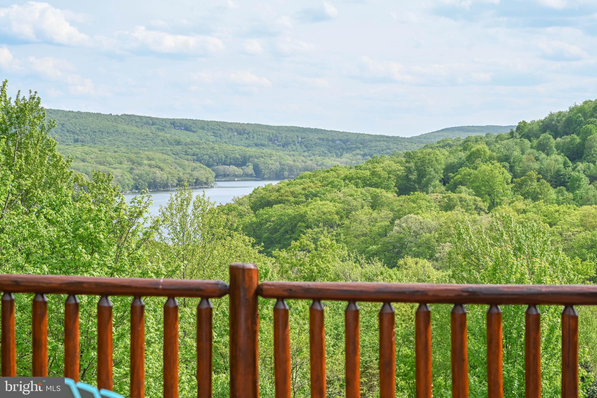 SOUTHRIDGE - Residential