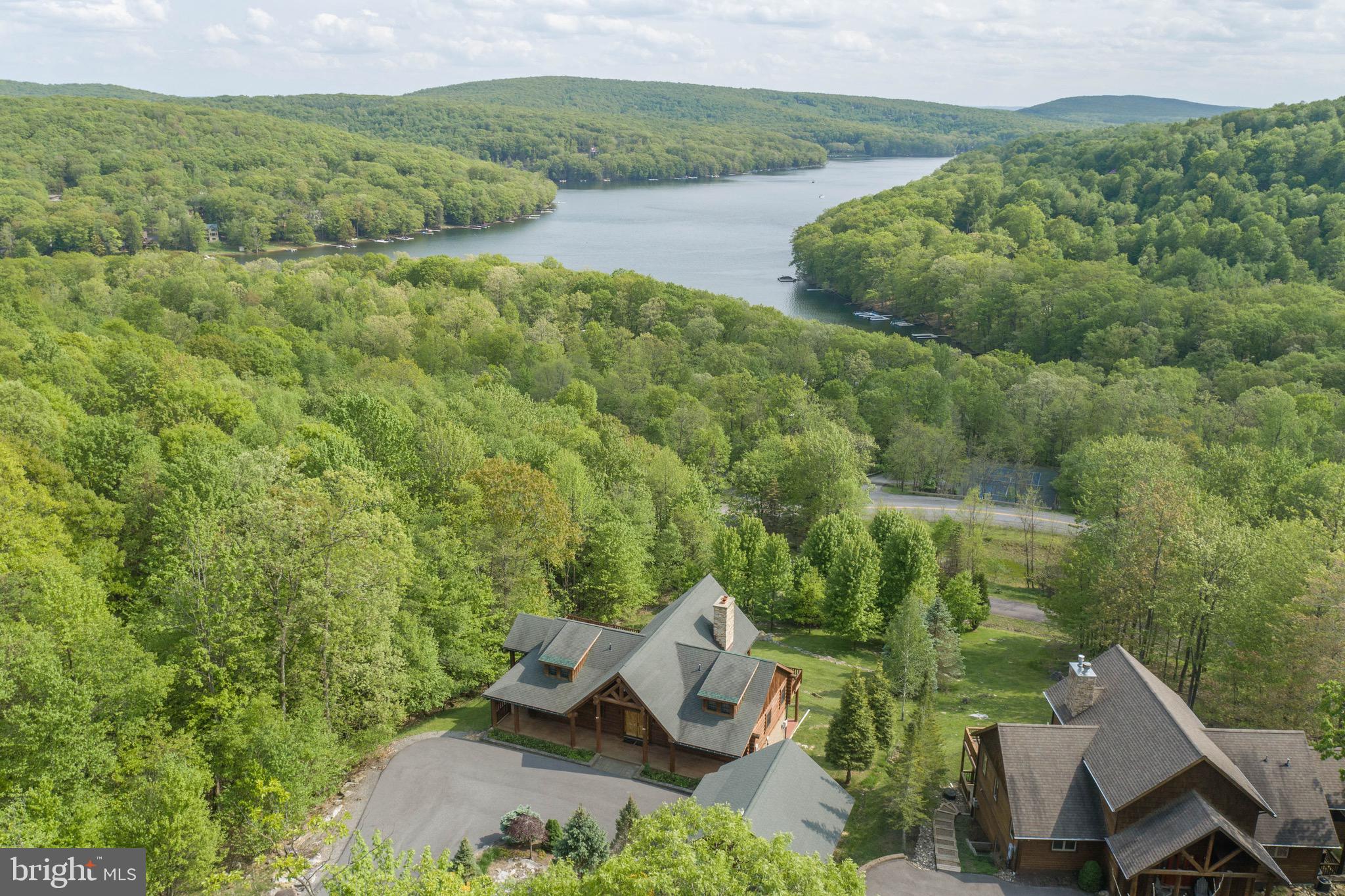 SOUTHRIDGE - Residential