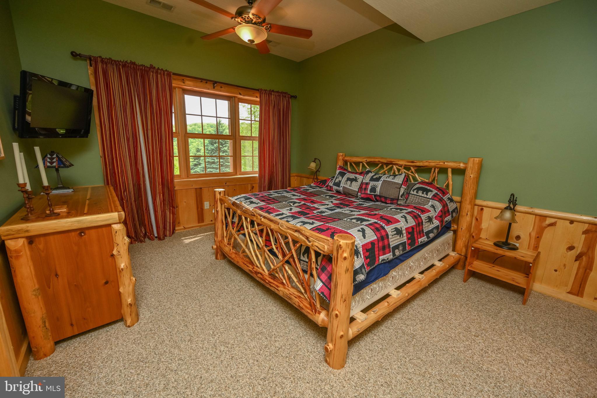 SOUTHRIDGE - Residential