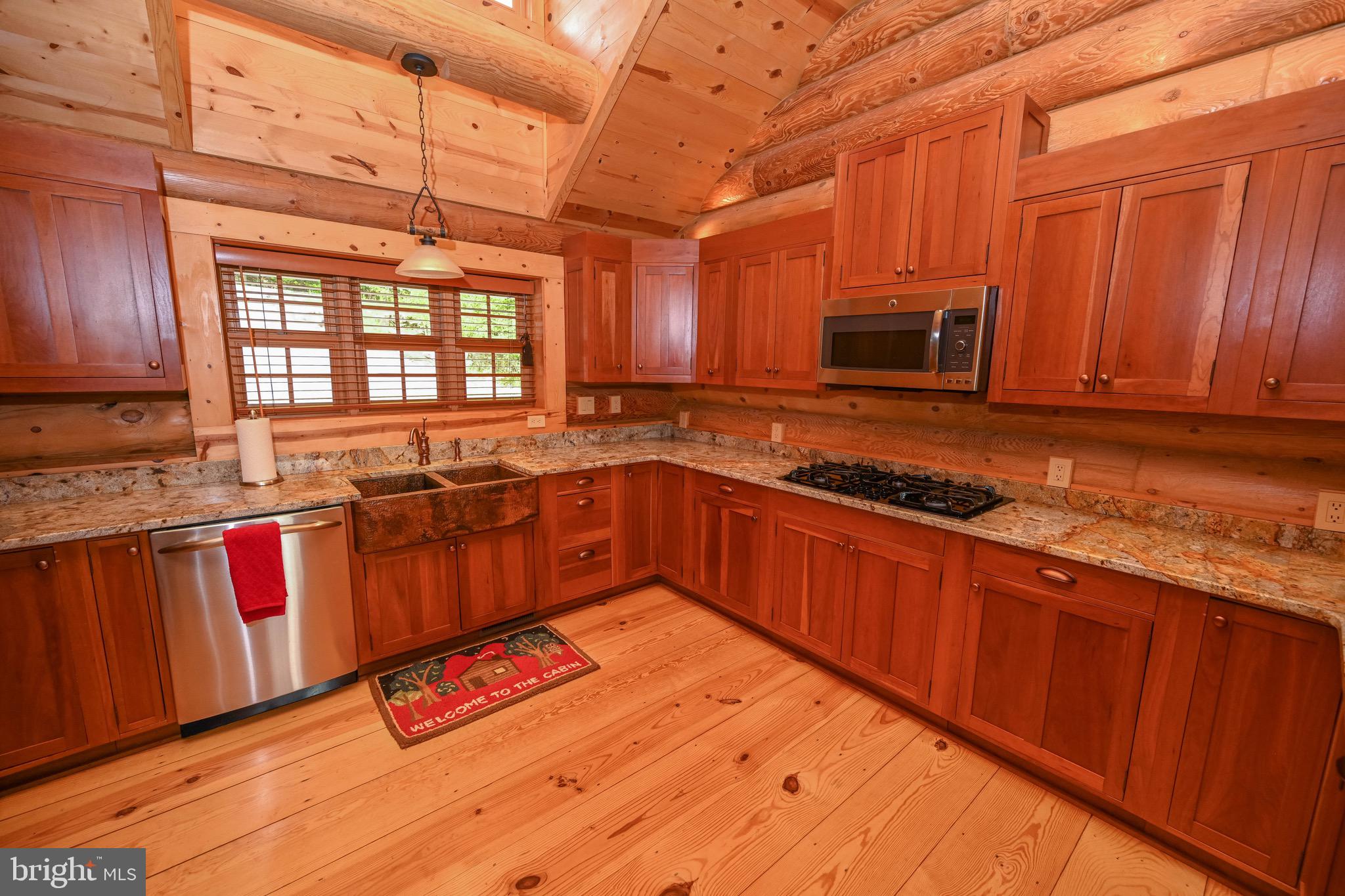 SOUTHRIDGE - Residential