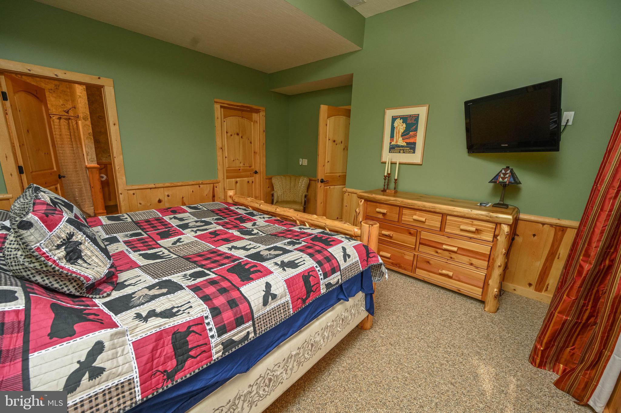 SOUTHRIDGE - Residential