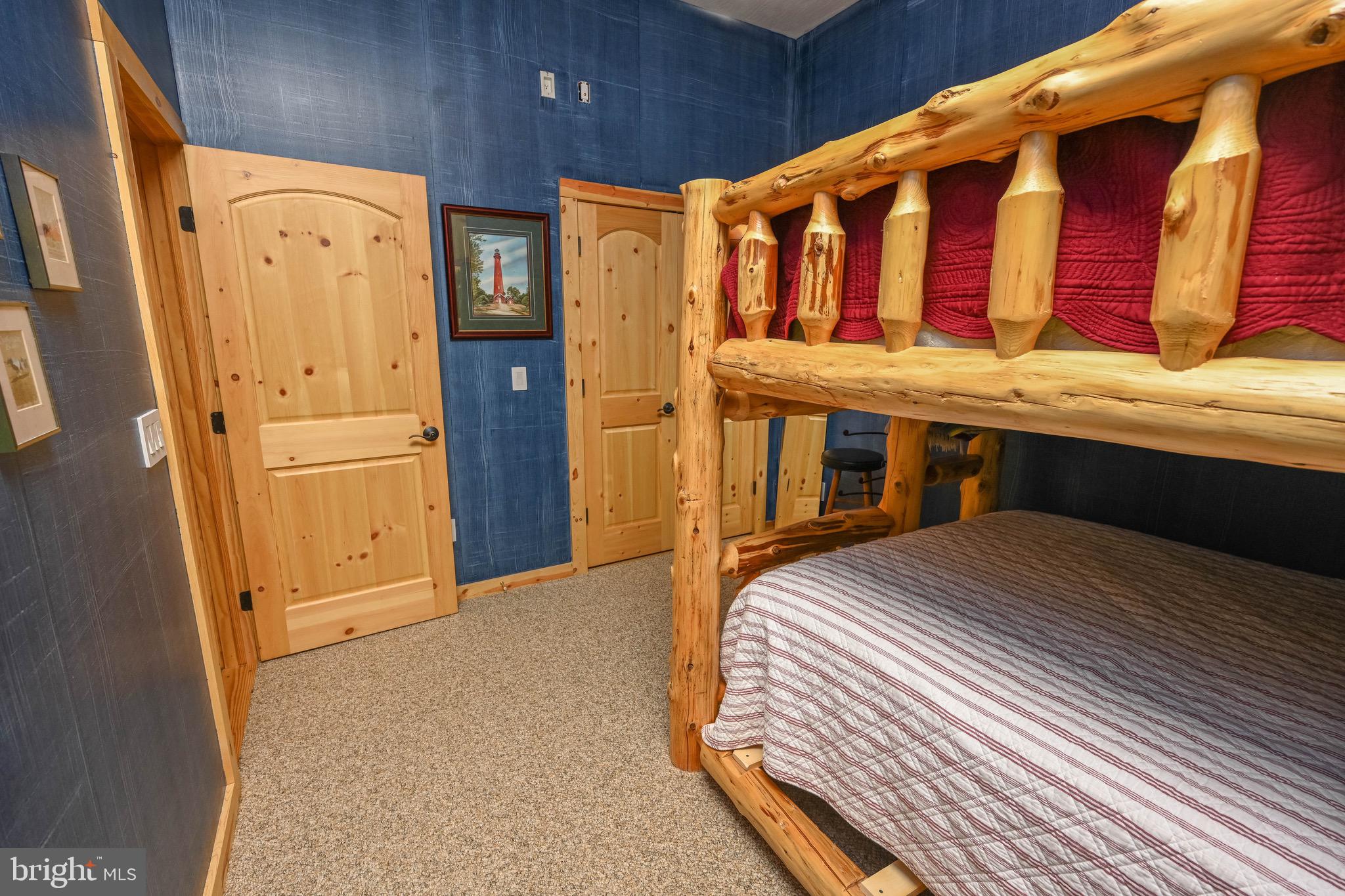 SOUTHRIDGE - Residential