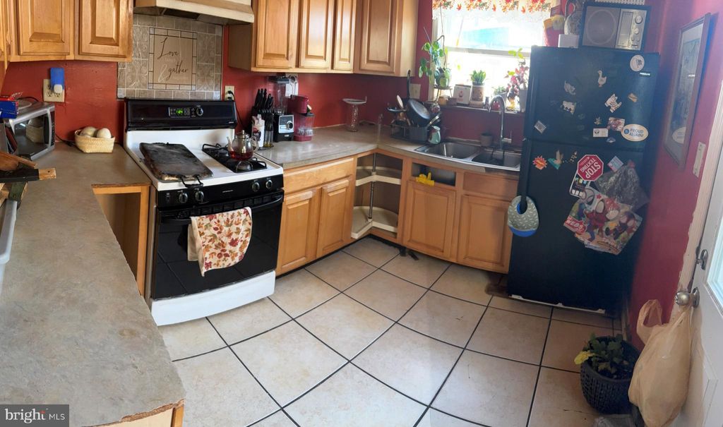 Photo of 1347 Mulberry Street, READING, PA 19604 (MLS # PABK2065926)