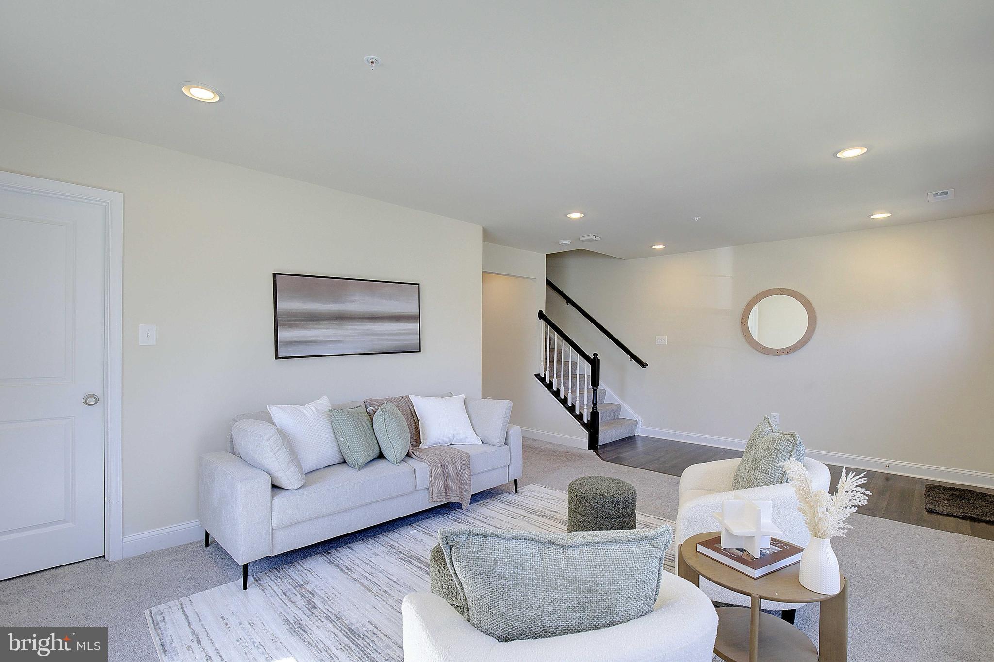 STONEHAVEN - Residential