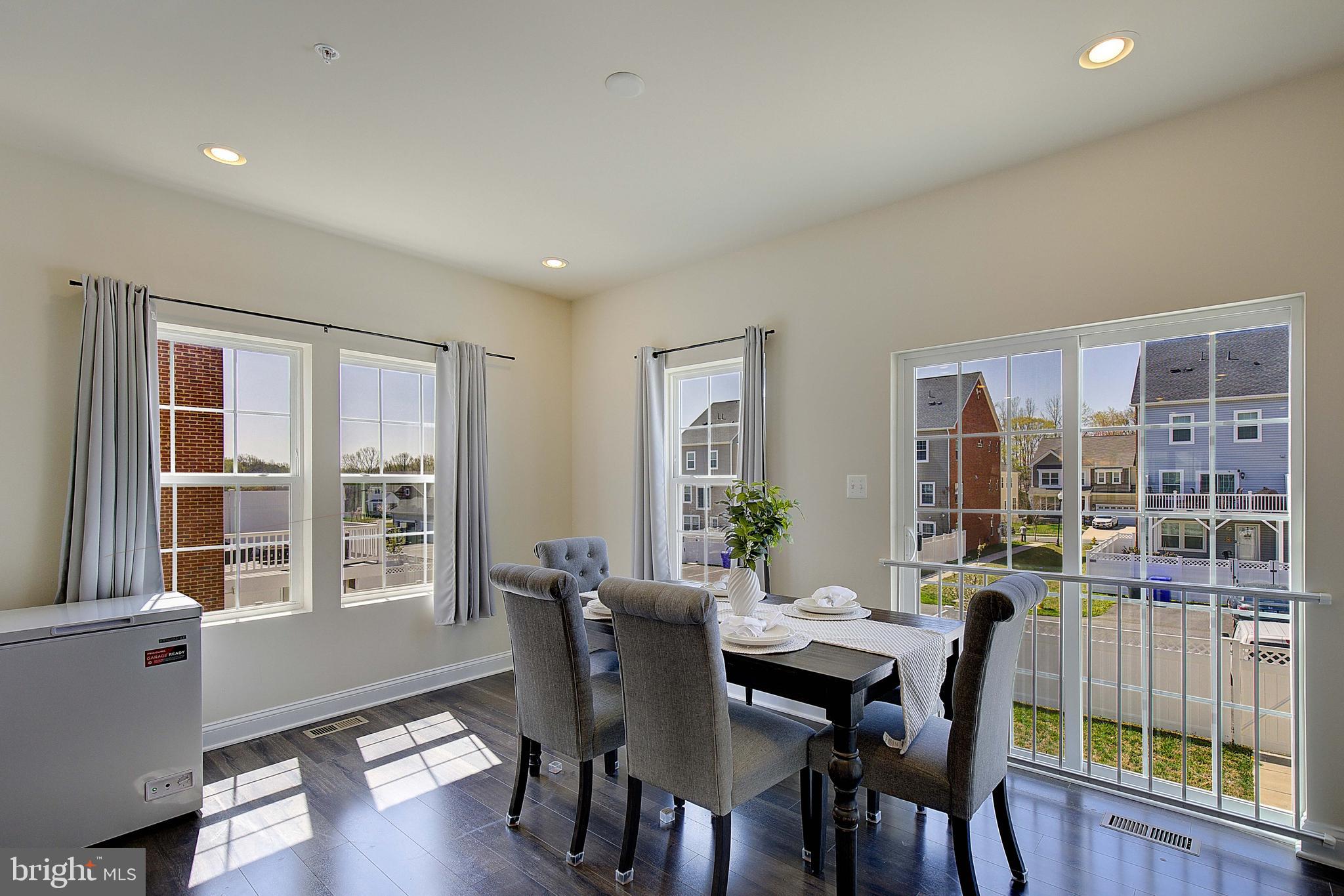 STONEHAVEN - Residential