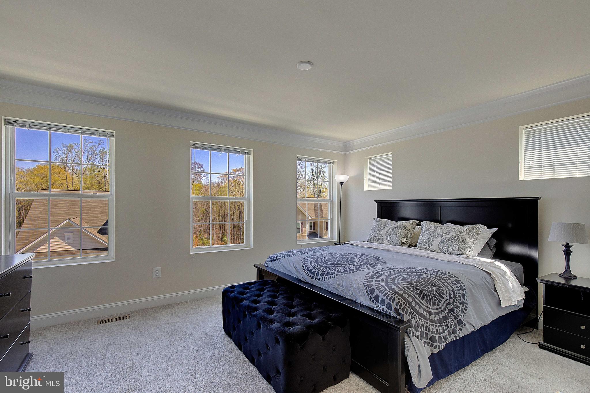 STONEHAVEN - Residential