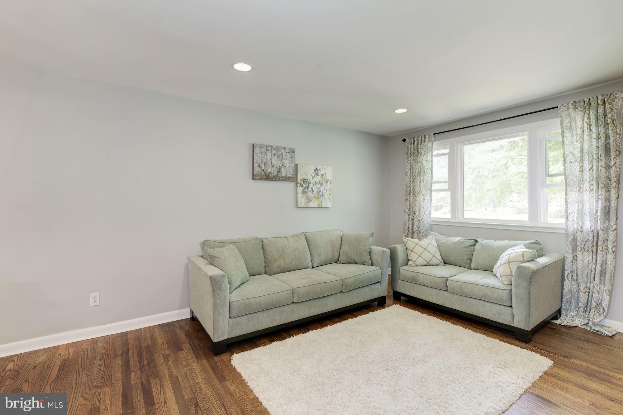 T D BURGESS ADDN - Residential Lease