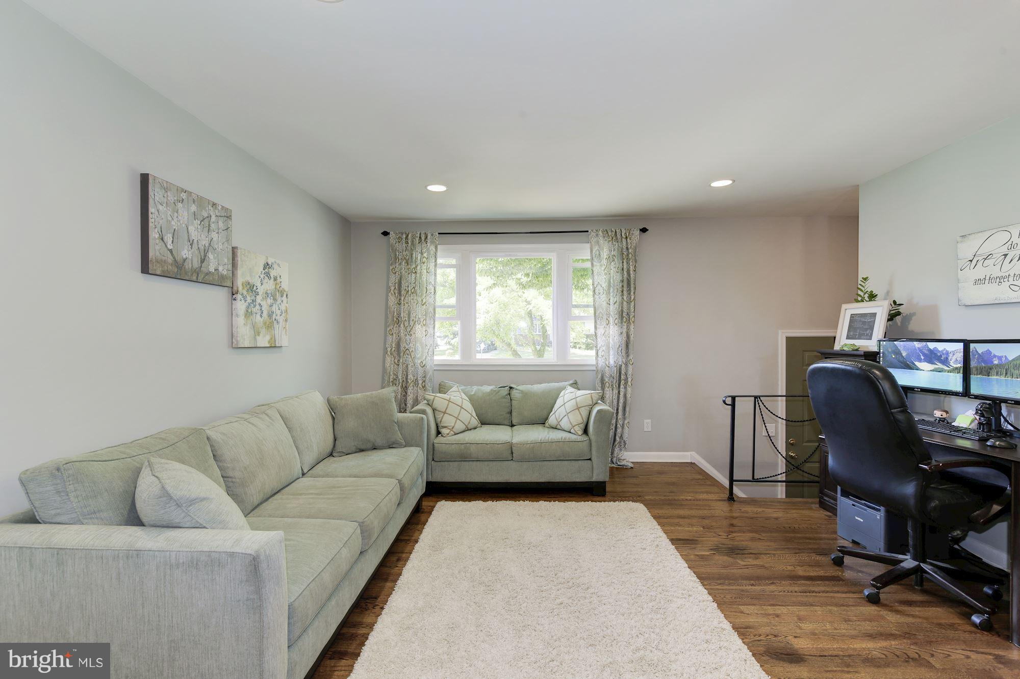 T D BURGESS ADDN - Residential Lease