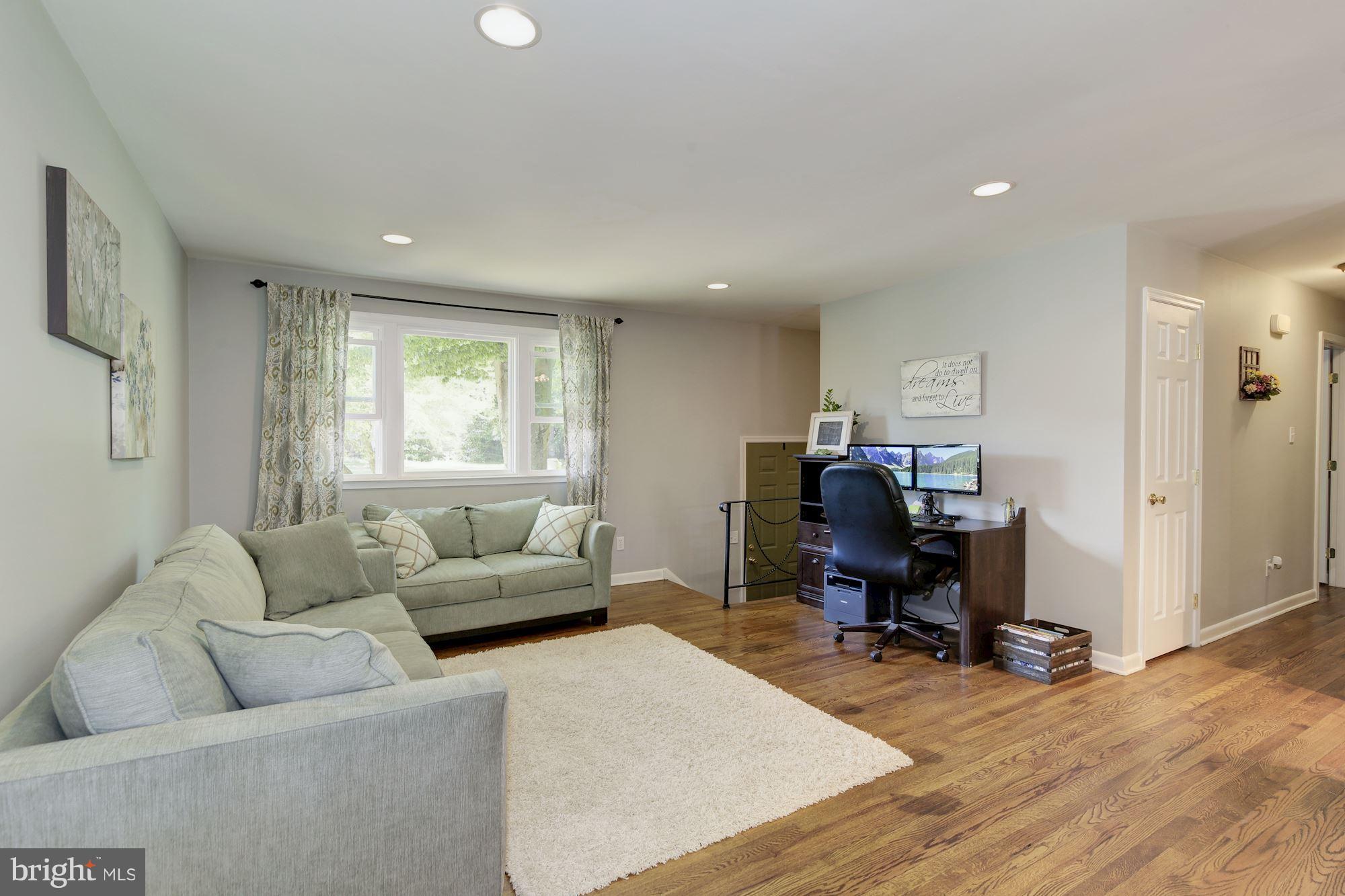 T D BURGESS ADDN - Residential Lease