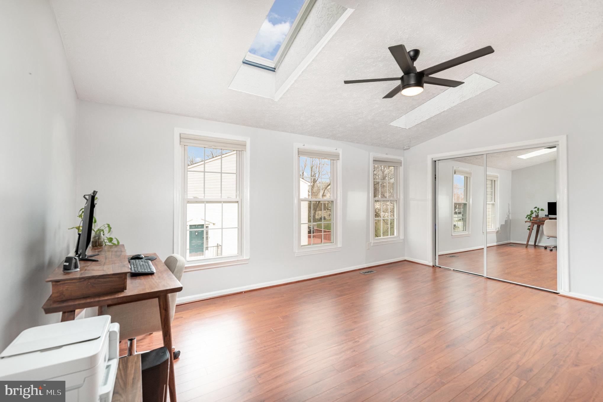 MCDONOGH MANOR - Residential