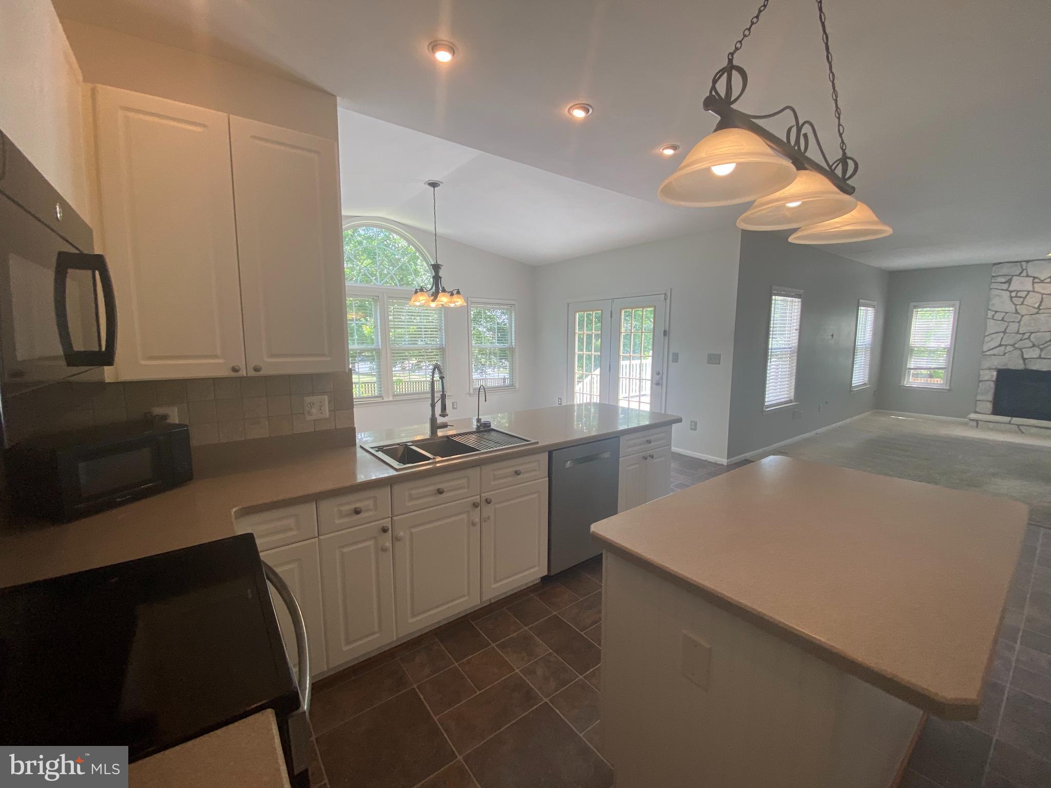 NORTH CROSSING - Residential