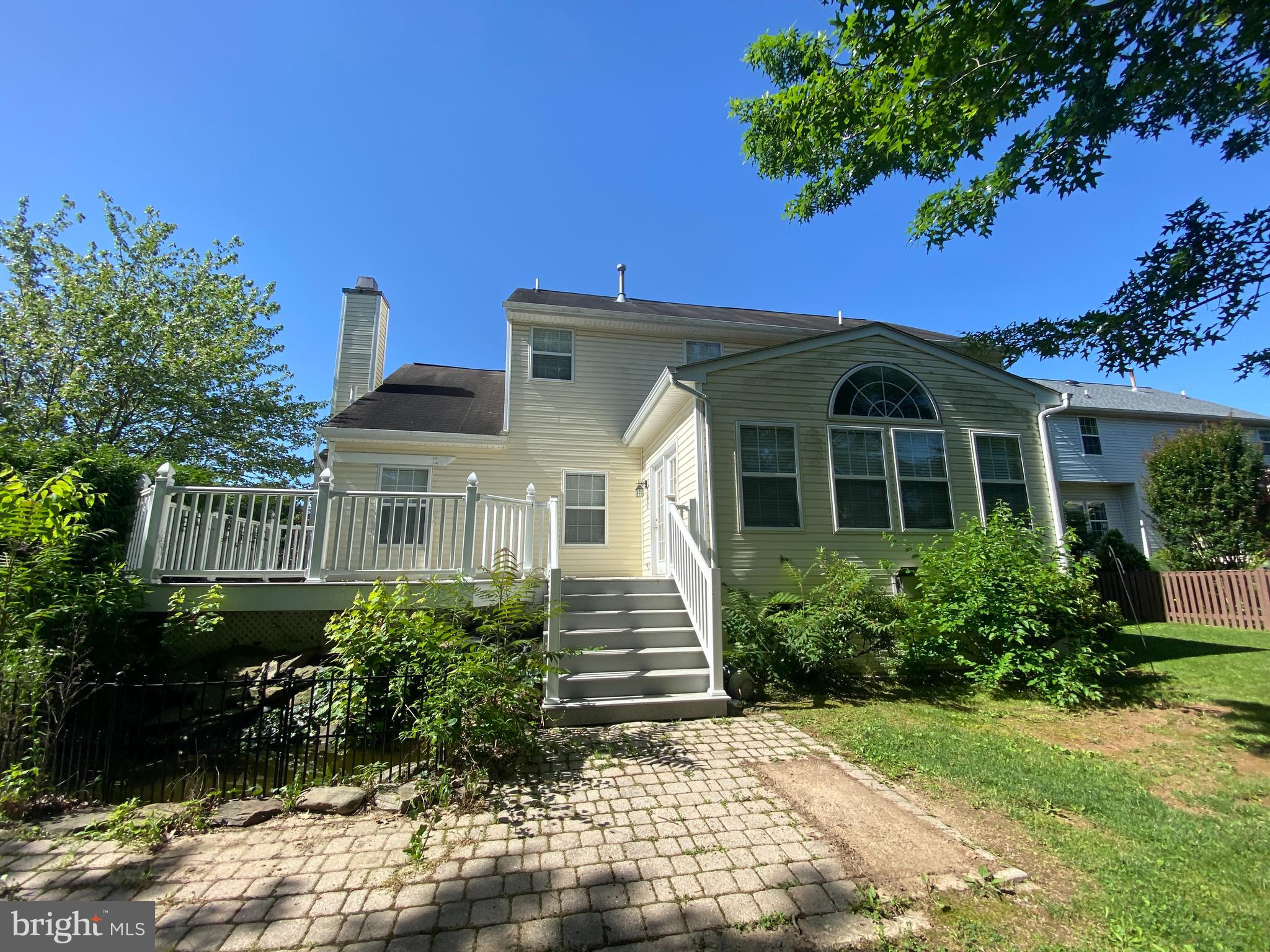 NORTH CROSSING - Residential