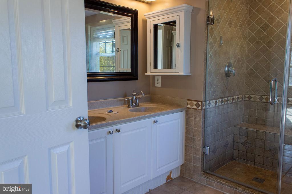 NORTH CROSSING - Residential