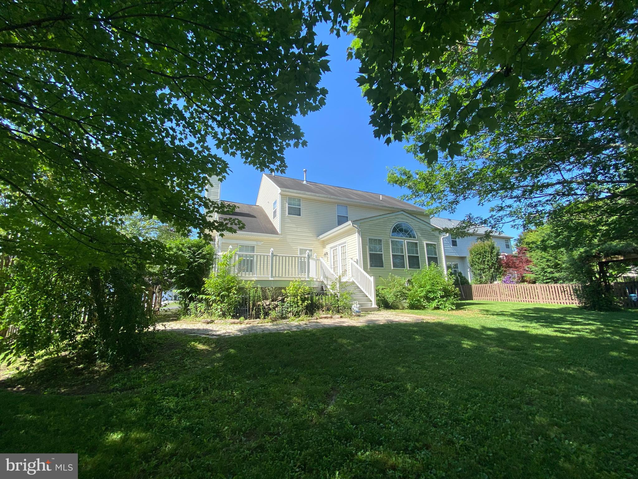 NORTH CROSSING - Residential