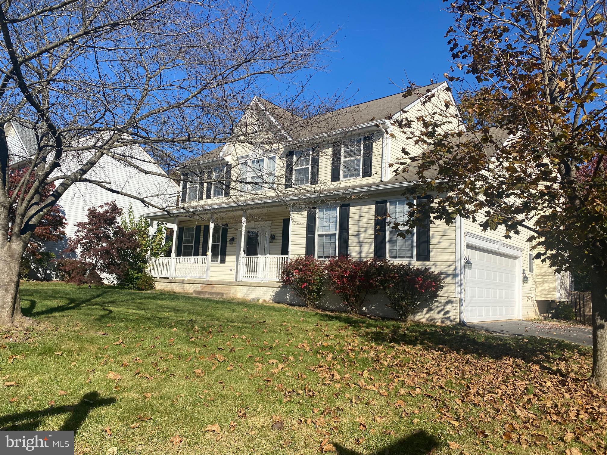 NORTH CROSSING - Residential