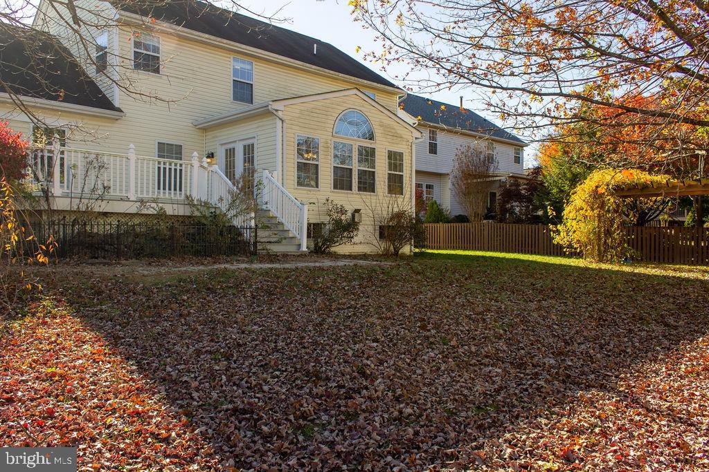 NORTH CROSSING - Residential