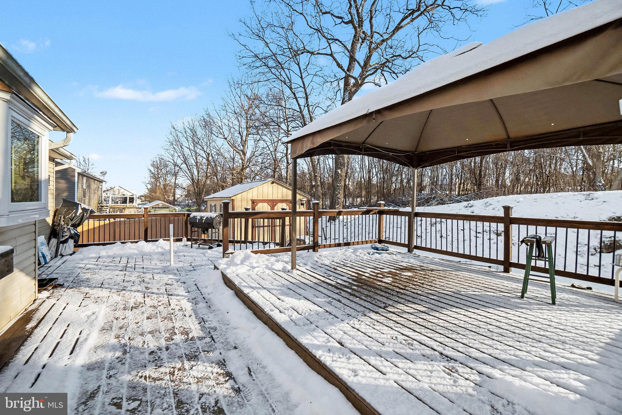 PHEASANT RIDGE - Residential