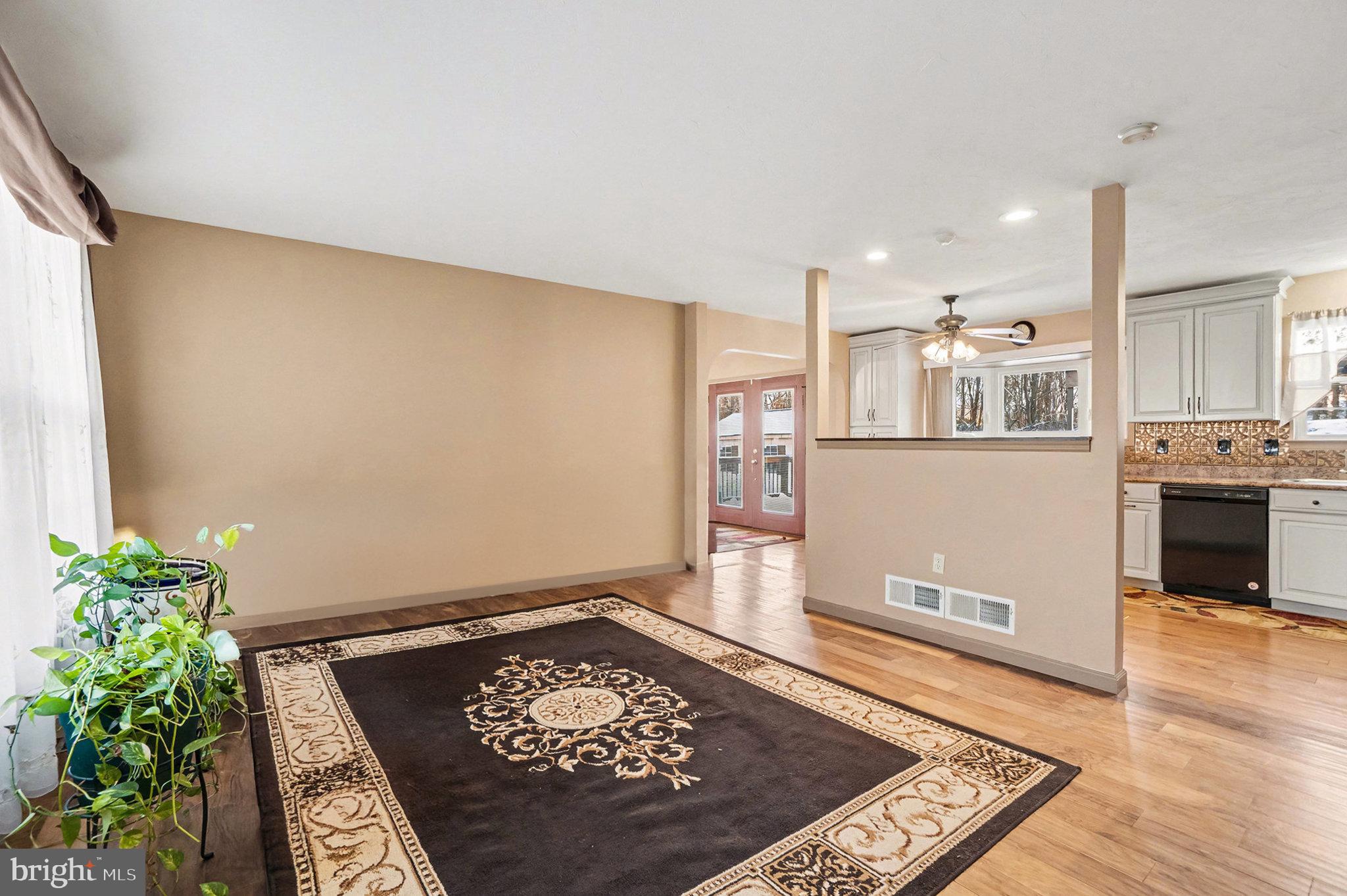 PHEASANT RIDGE - Residential