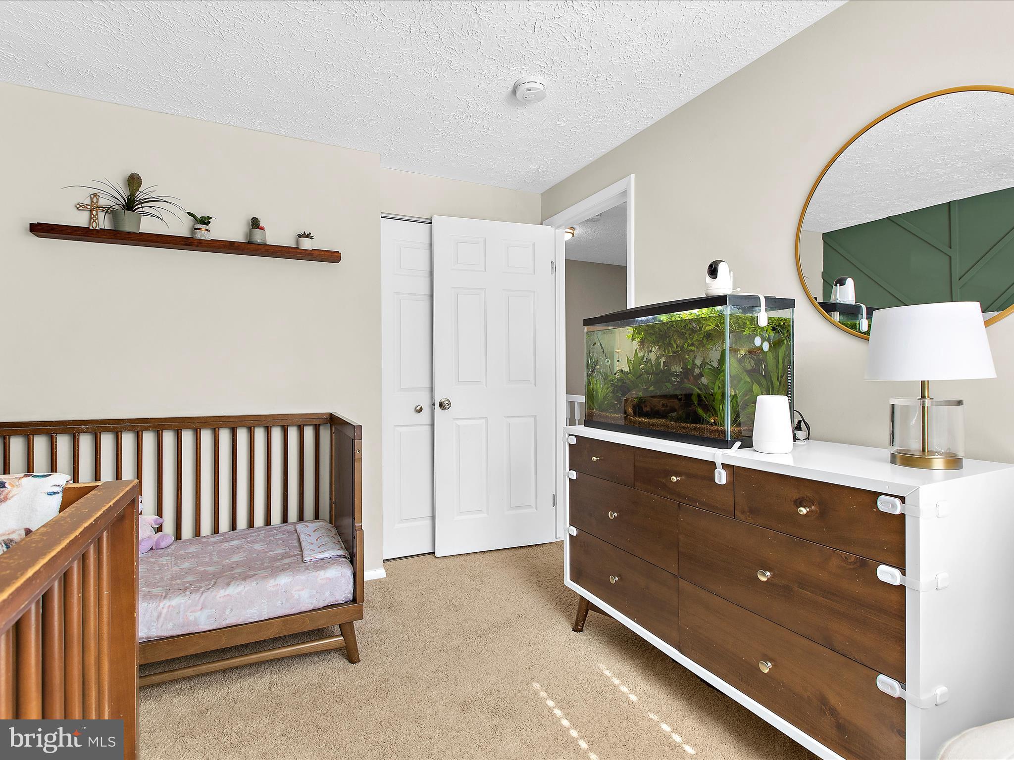 WOODS EDGE TOWNHOME CONDOMINIUMS - Residential