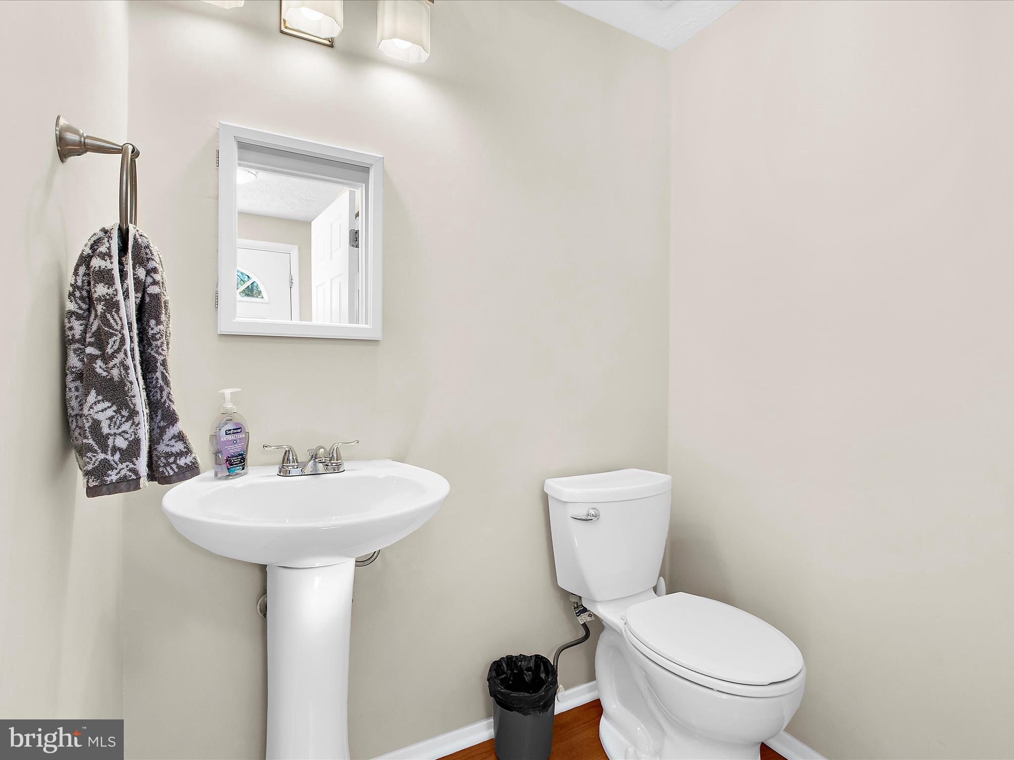 WOODS EDGE TOWNHOME CONDOMINIUMS - Residential