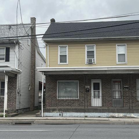 317 CENTRE AVE