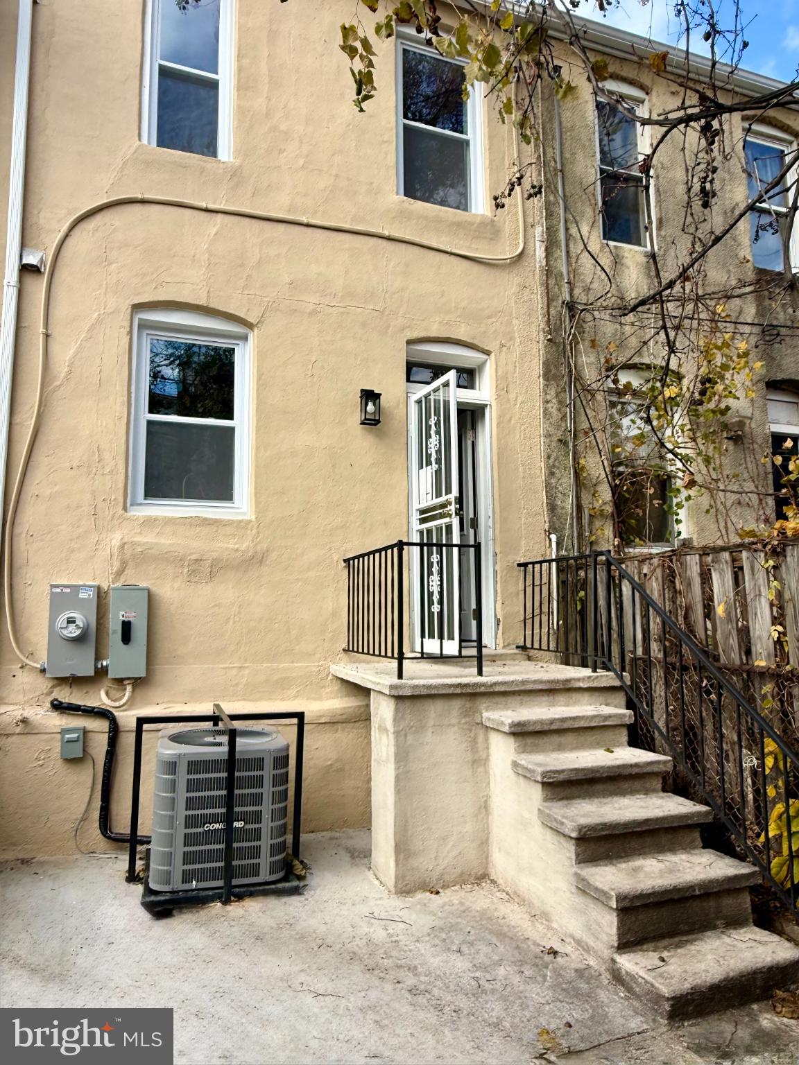 WASHINGTON VILLAGE - Residential