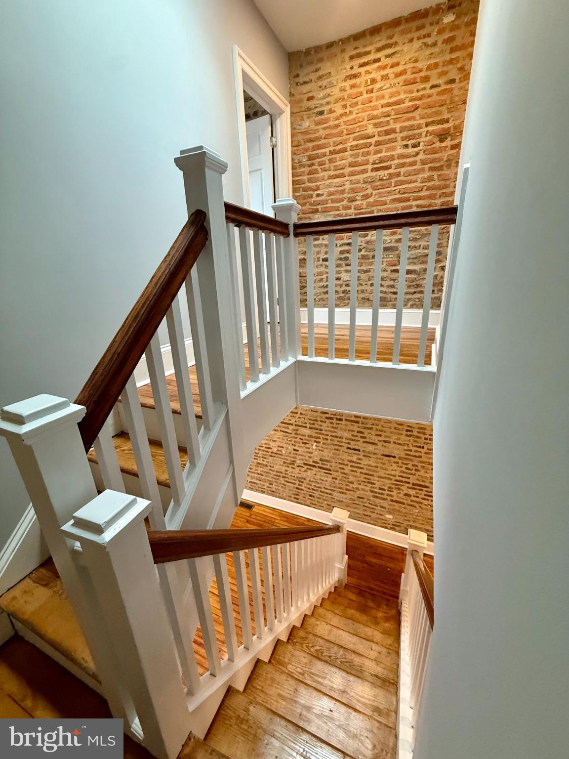 WASHINGTON VILLAGE - Residential