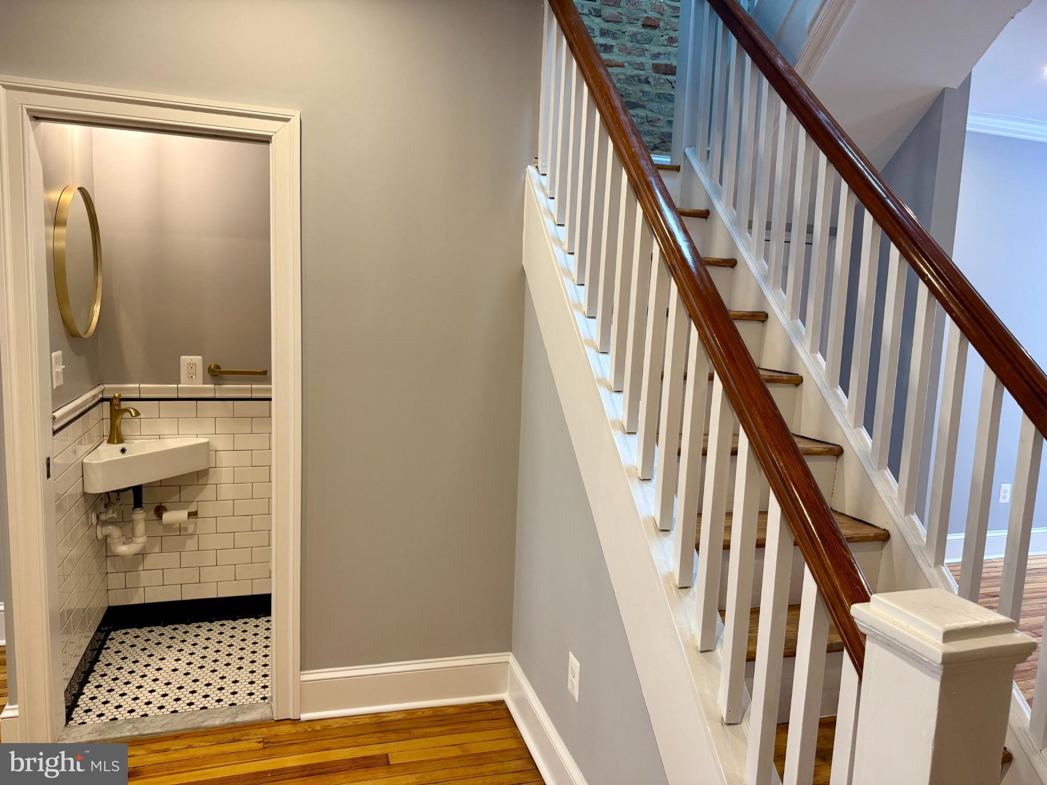 WASHINGTON VILLAGE - Residential