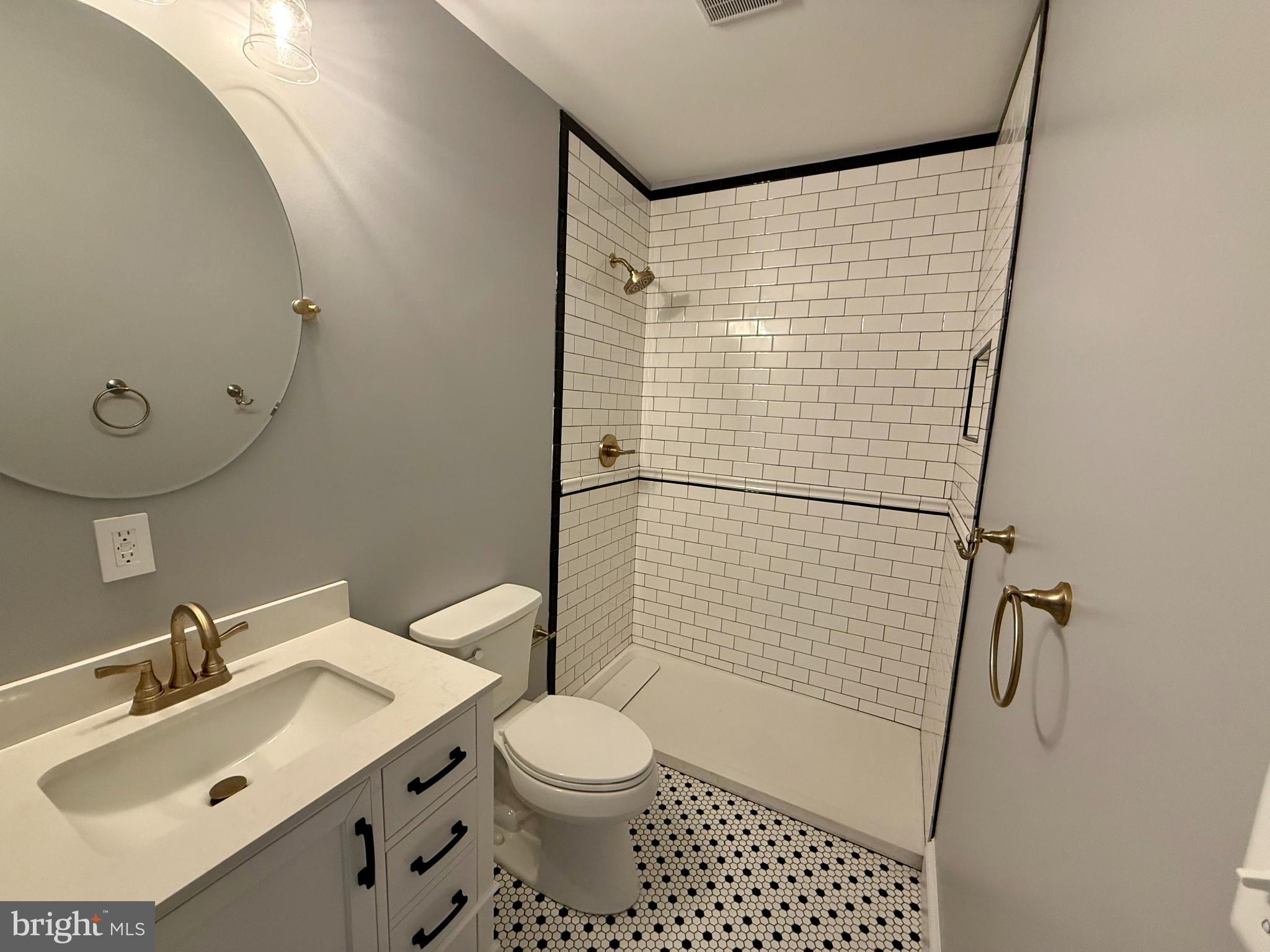 WASHINGTON VILLAGE - Residential